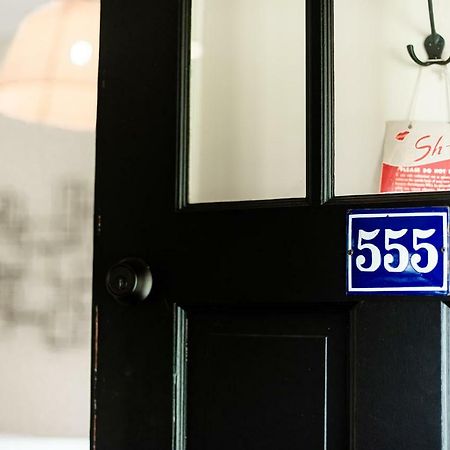 Studio 555 Granville المظهر الخارجي الصورة