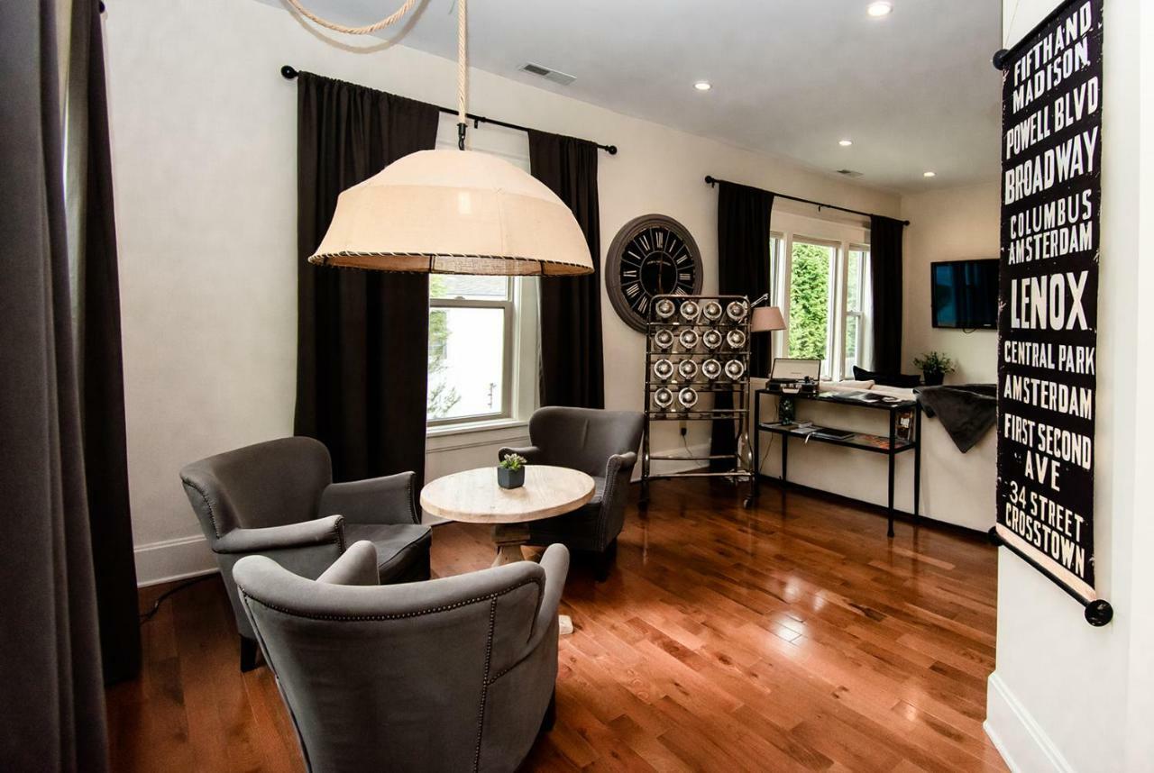 Studio 555 Granville المظهر الخارجي الصورة